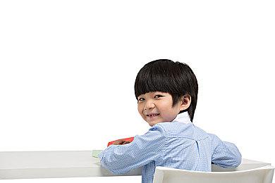 《毁灭战士：黑暗时代》登场电锯盾牌已被制成初代游戏Mod